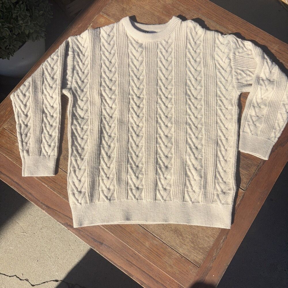PJ Paul Jones men’s sweater size￼large